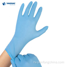 Медицинское обследование безмоломистых нитриловых перчаток.